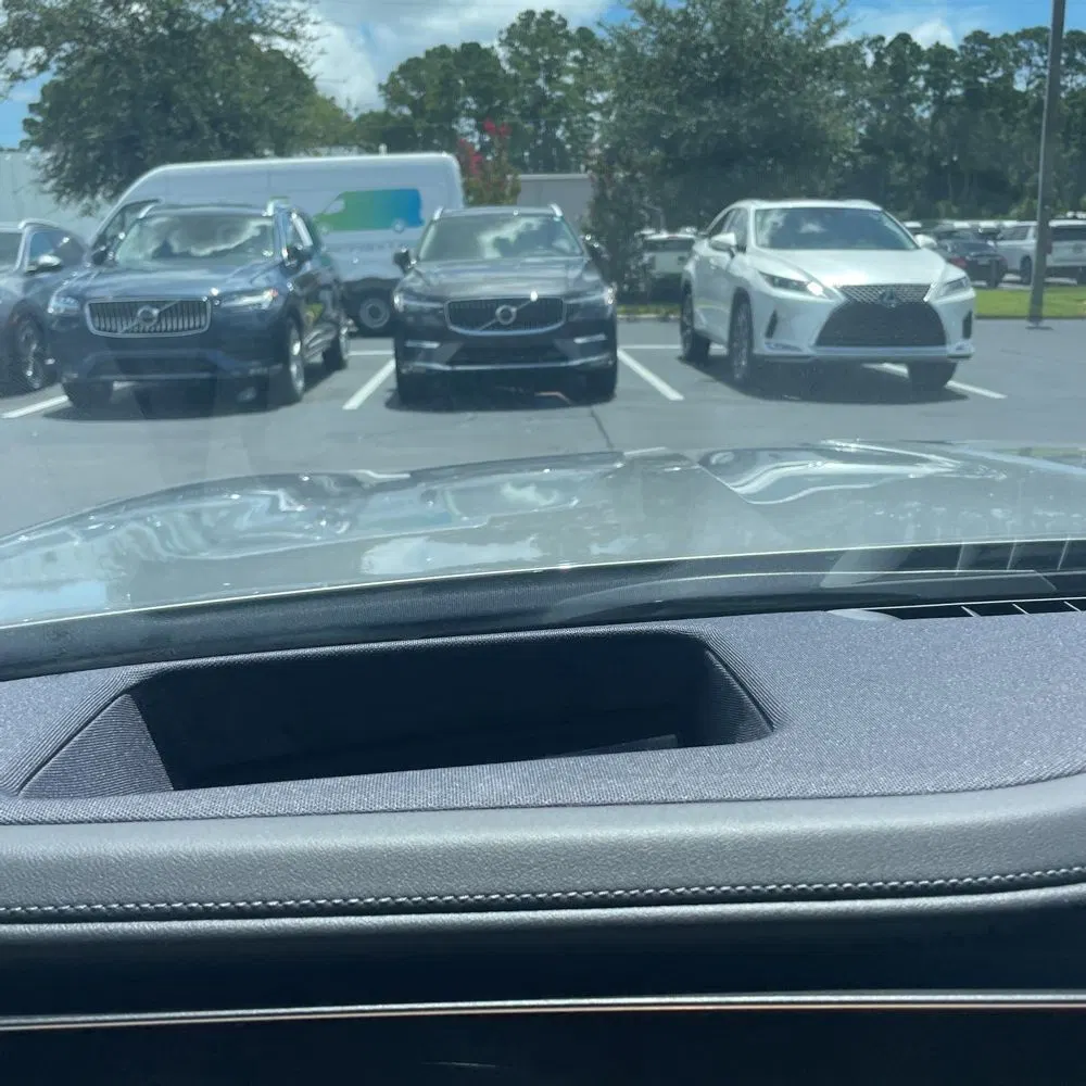 2023 BMW 7-Series 740i