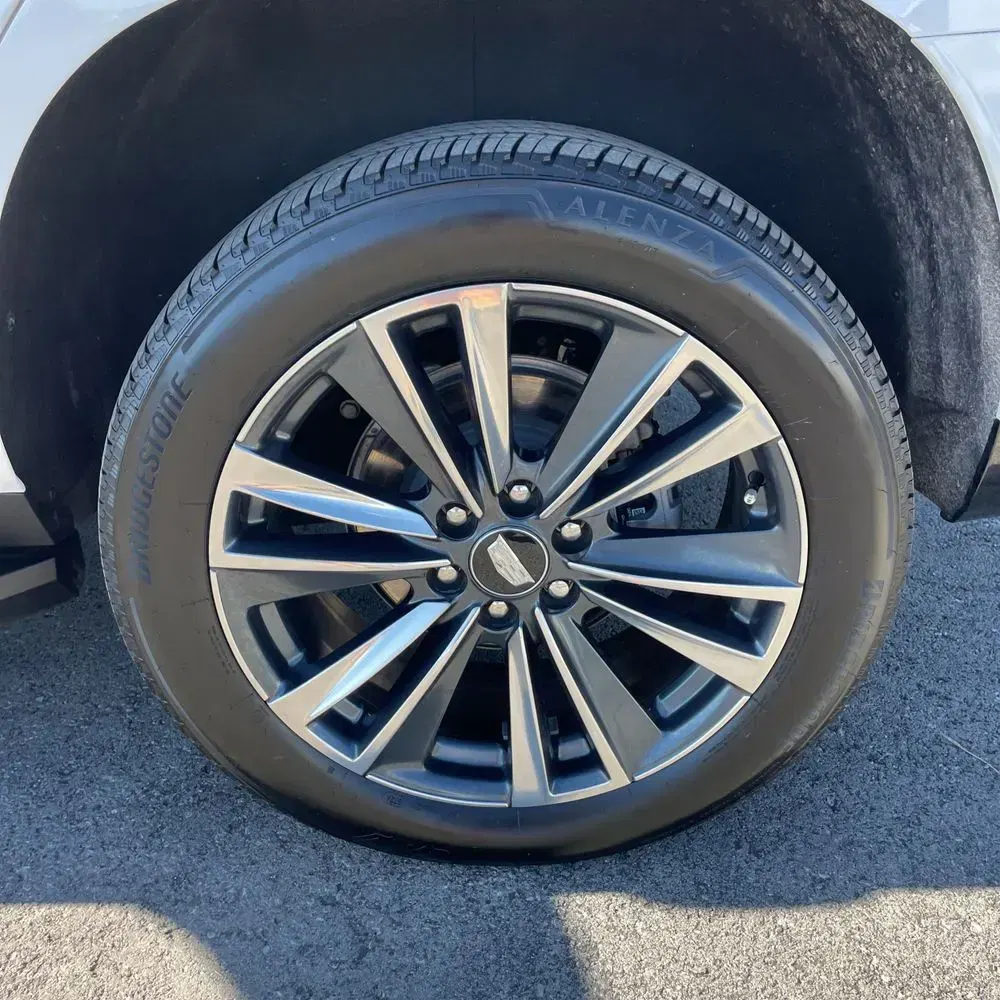 2025 Cadillac Escalade Sport