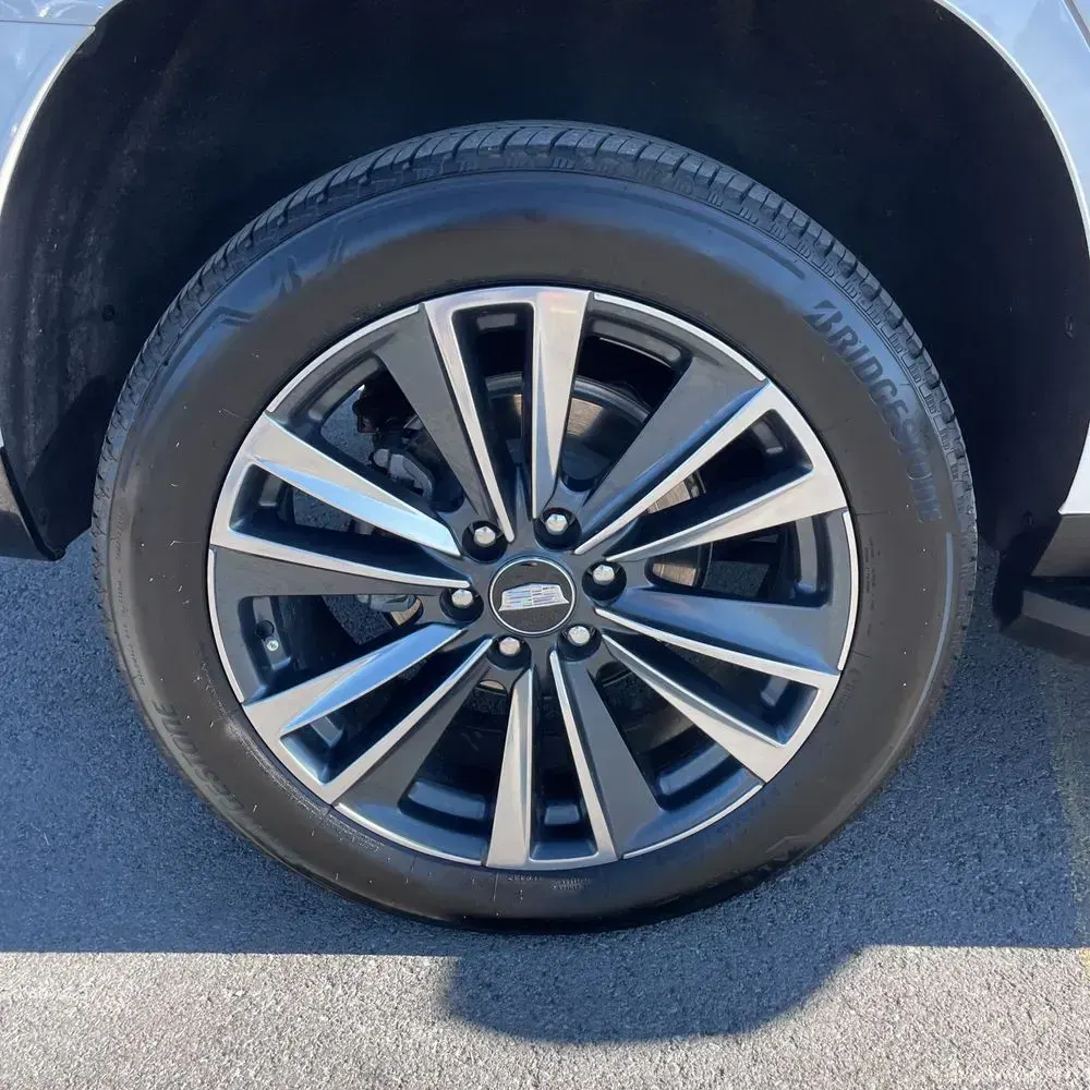 2025 Cadillac Escalade Sport