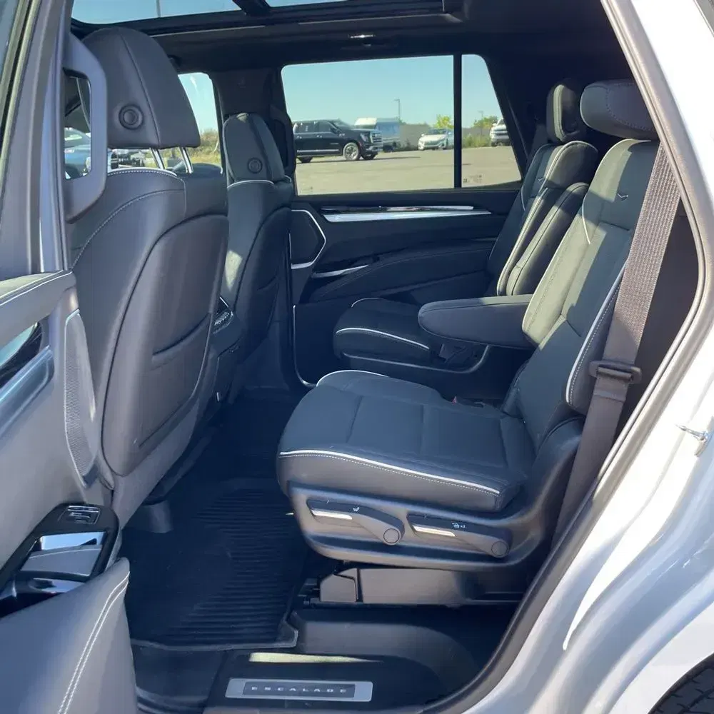 2025 Cadillac Escalade Sport