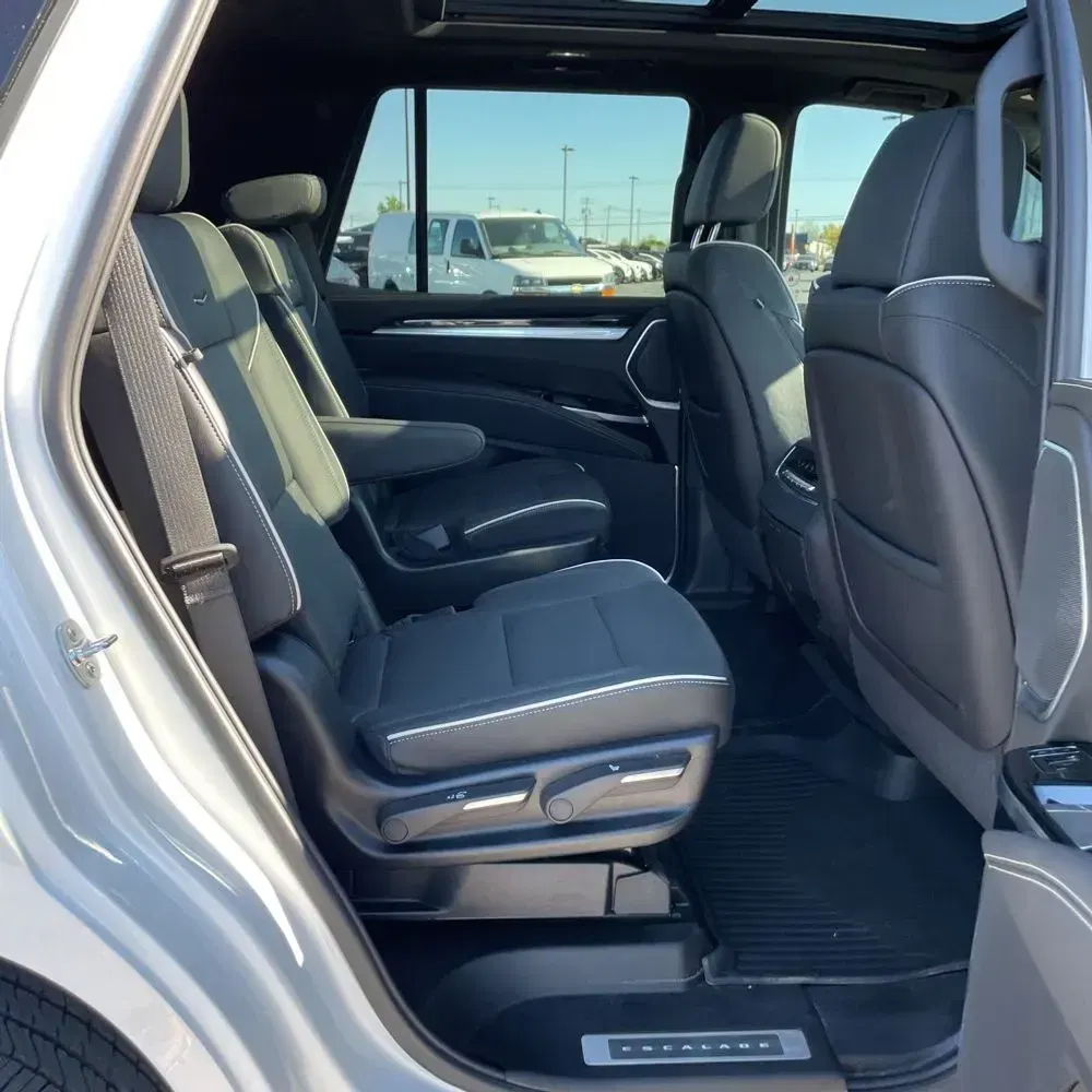 2025 Cadillac Escalade Sport