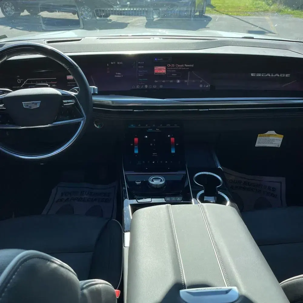 2025 Cadillac Escalade Sport