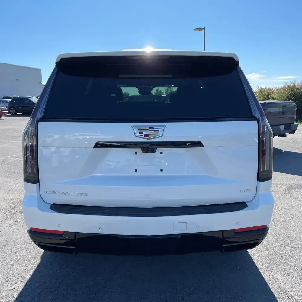2025 Cadillac Escalade Sport