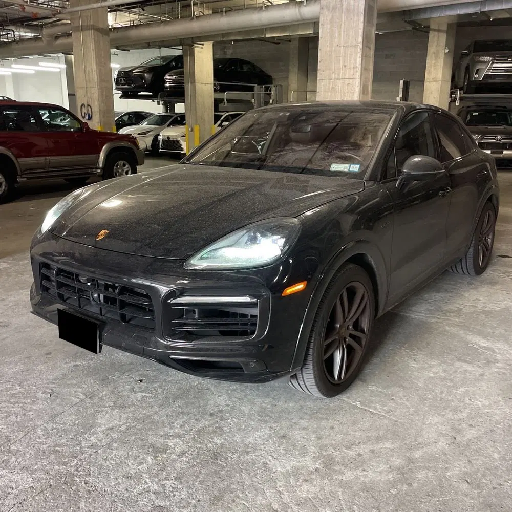 2023 Porsche Cayenne E-Hybrid Coupe Platinum Edition