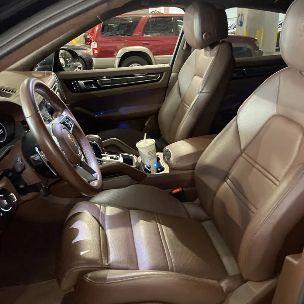 2023 Porsche Cayenne E-Hybrid Coupe Platinum Edition