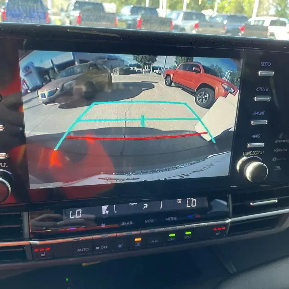 2023 Toyota Sienna Woodland Edition