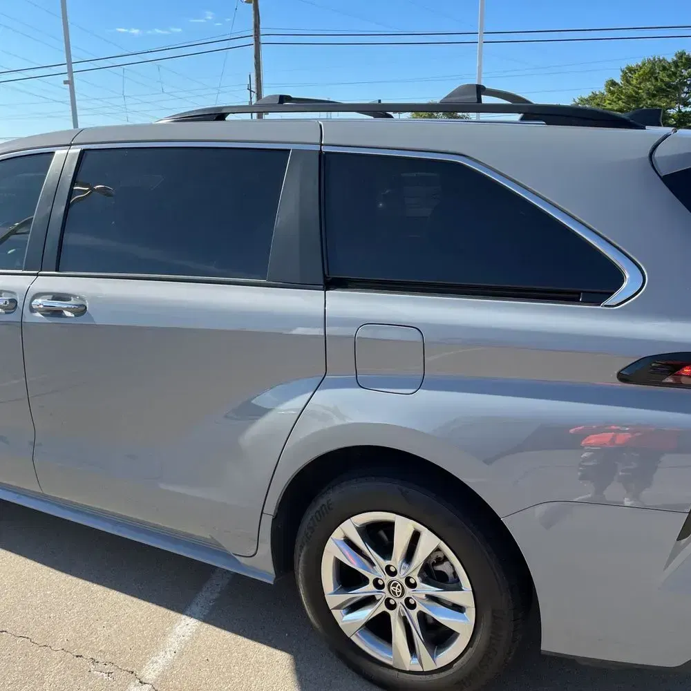 2023 Toyota Sienna Woodland Edition
