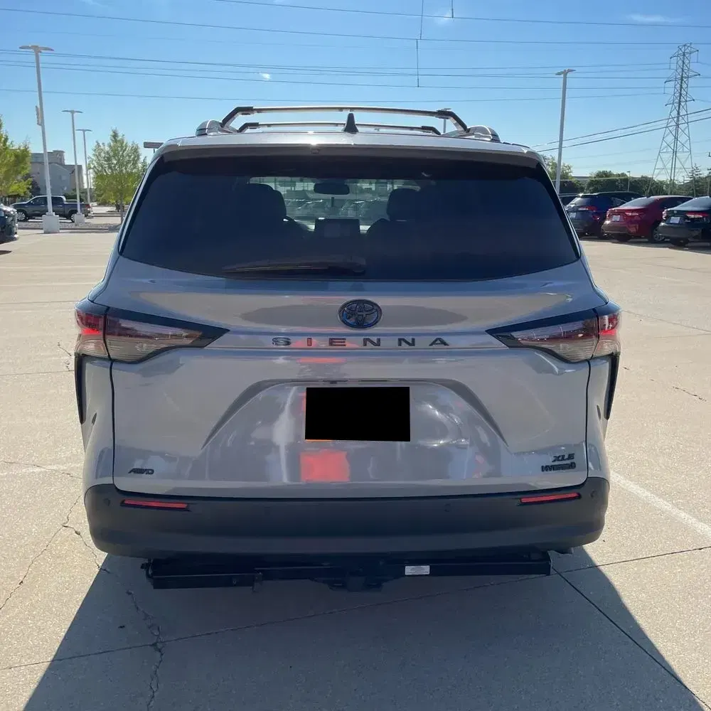 2023 Toyota Sienna Woodland Edition