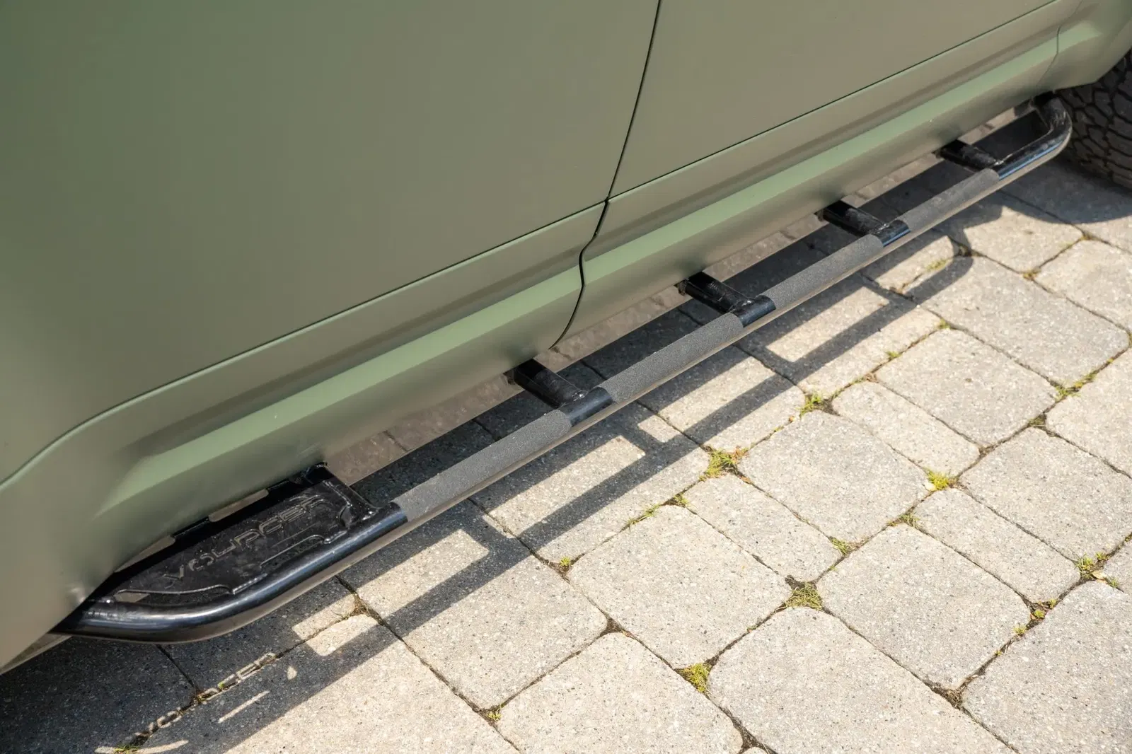 2022 Land Rover Defender 110 V8