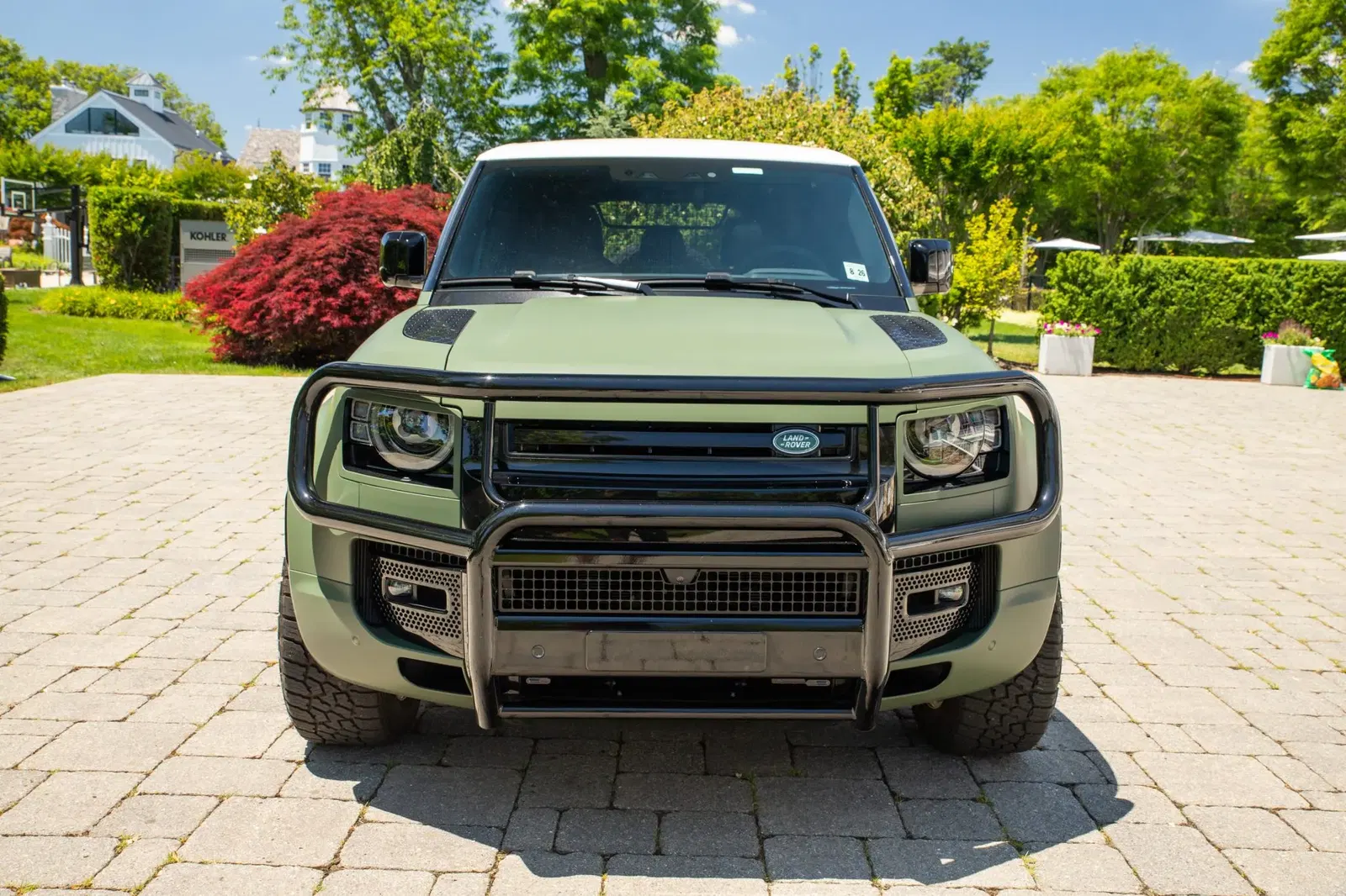 2022 Land Rover Defender 110 V8