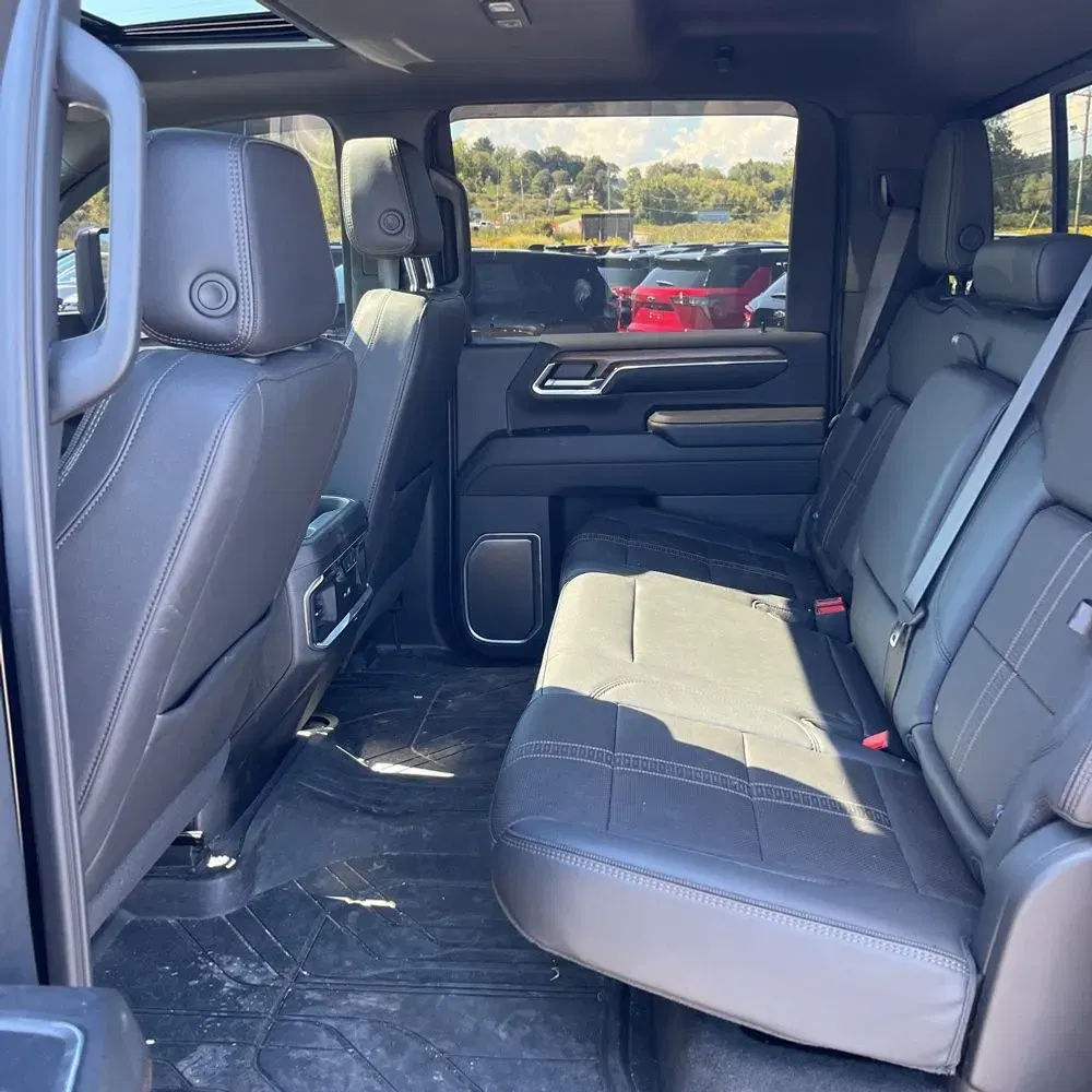 2024 Chevrolet Silverado 3500HD High Country