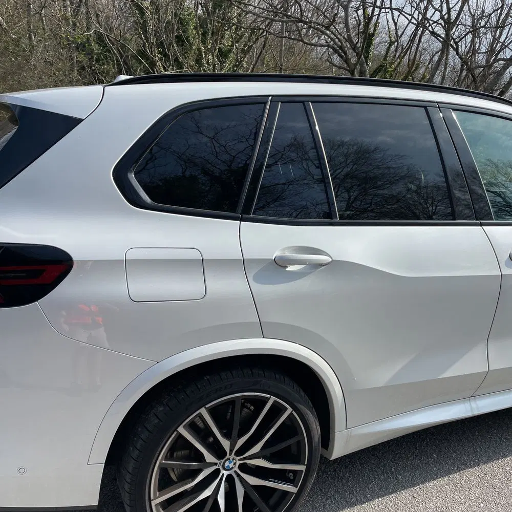 2024 BMW X5 M60i