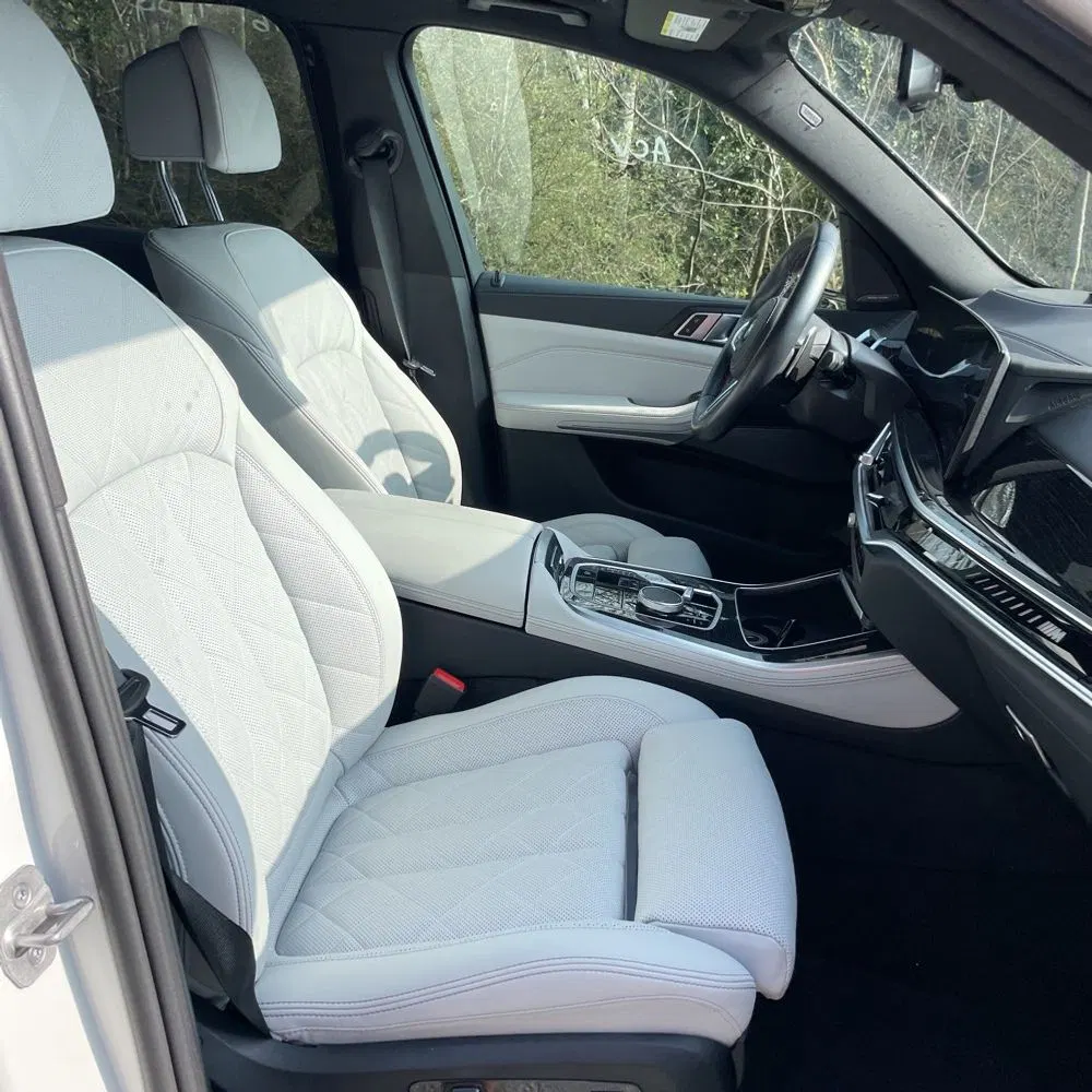 2024 BMW X5 M60i