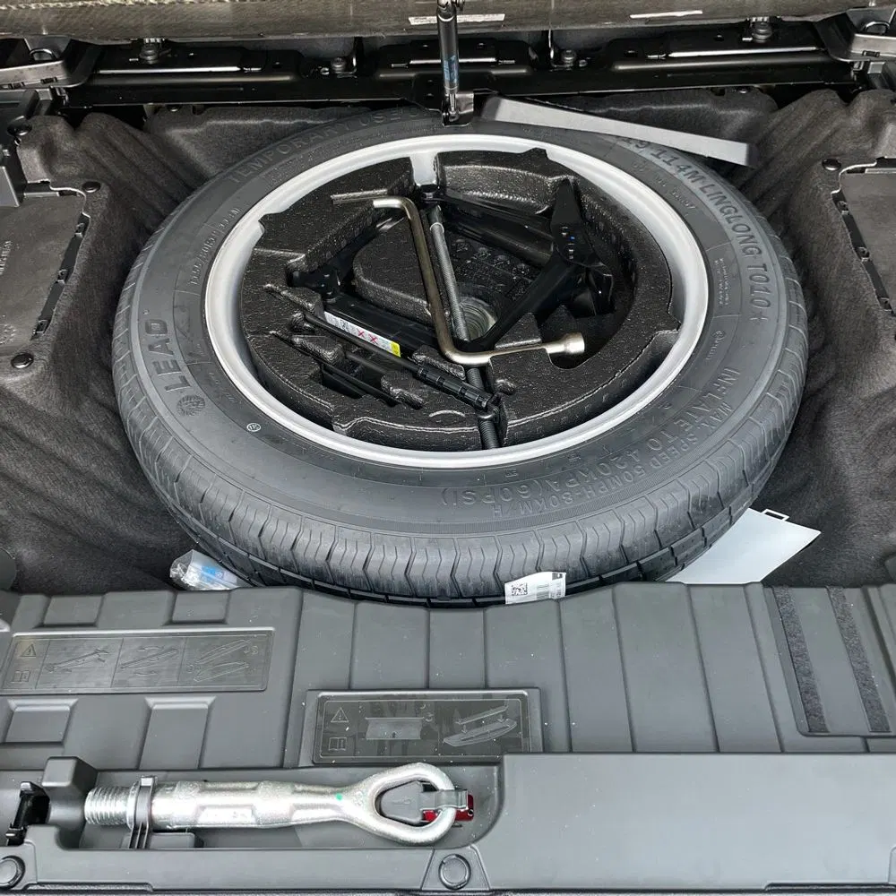 2024 BMW X5 M60i