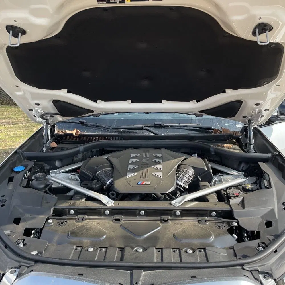2024 BMW X5 M60i