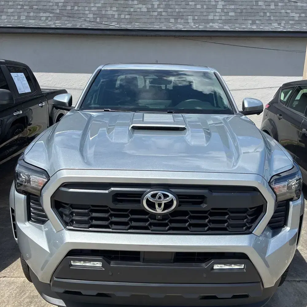 2025 Toyota Tacoma TRD Sport HV