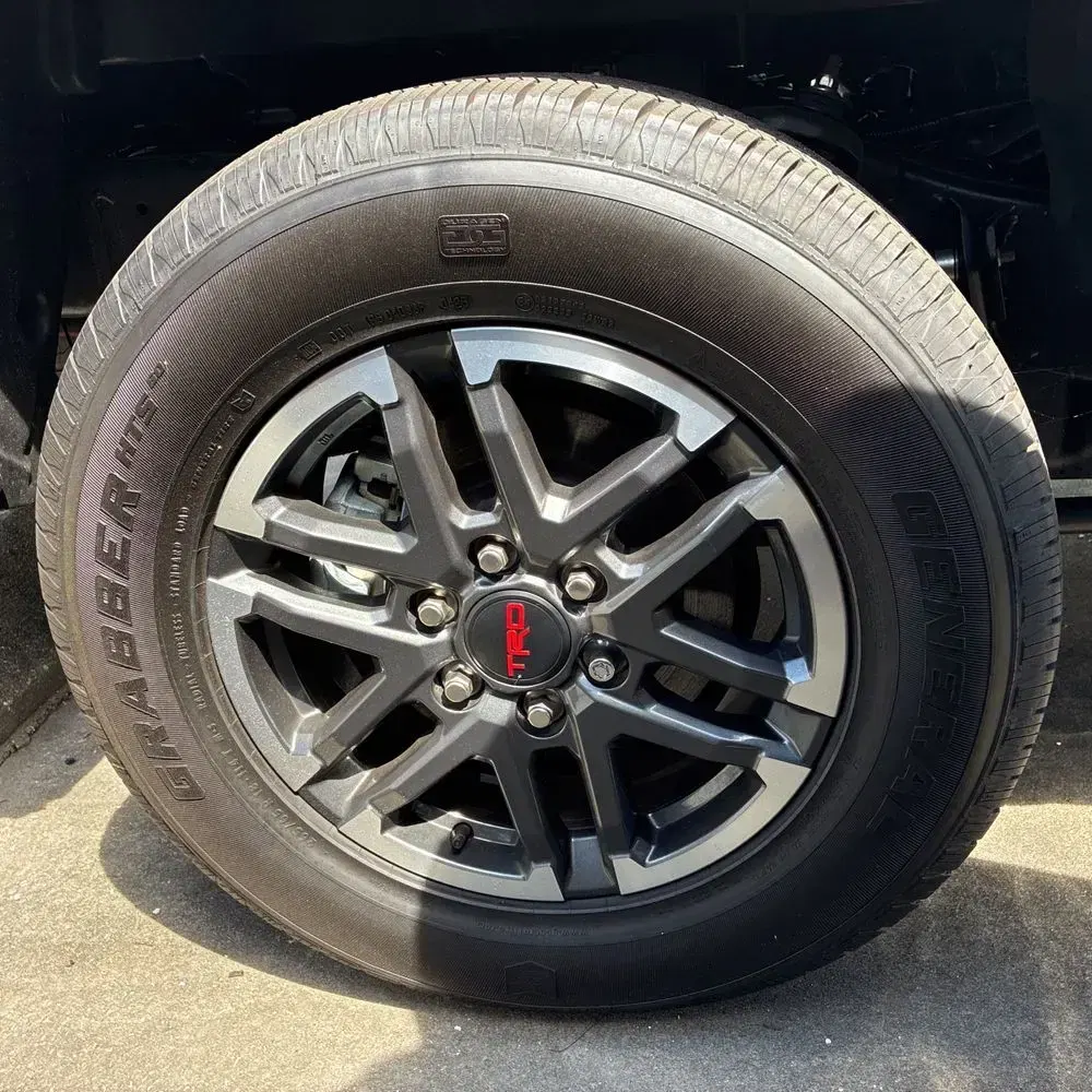 2025 Toyota Tacoma TRD Sport HV