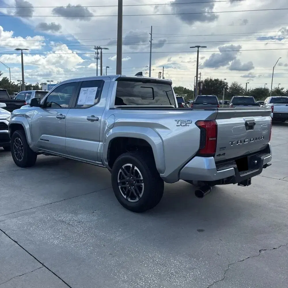 2025 Toyota Tacoma TRD Sport HV