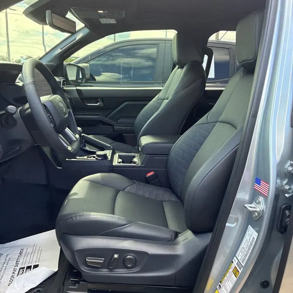 2025 Toyota Tacoma TRD Sport HV