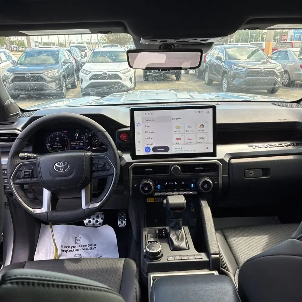 2025 Toyota Tacoma TRD Sport HV