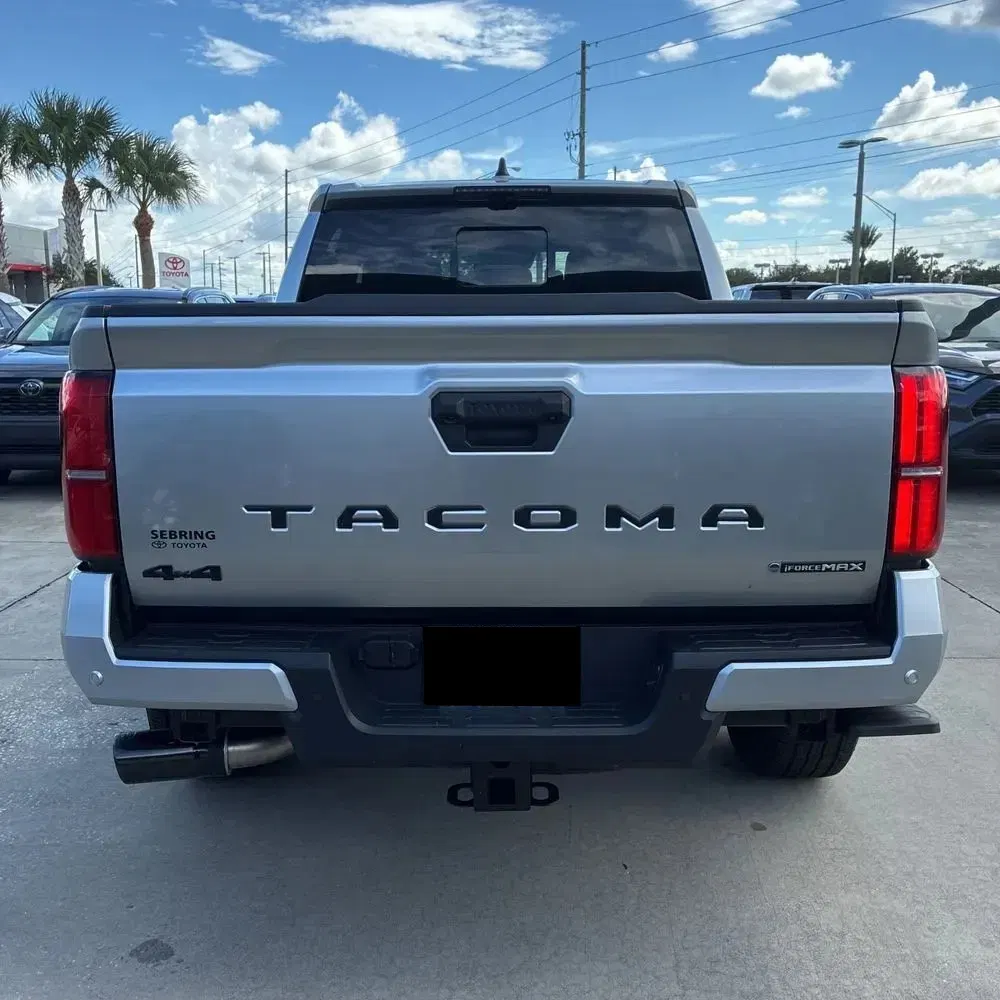 2025 Toyota Tacoma TRD Sport HV