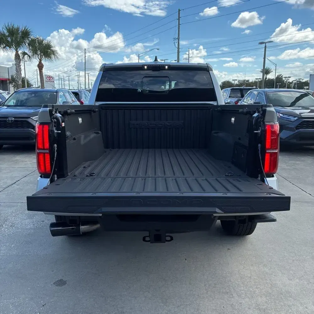 2025 Toyota Tacoma TRD Sport HV
