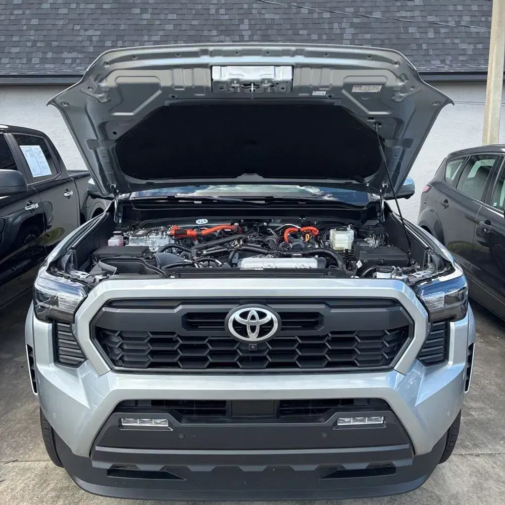 2025 Toyota Tacoma TRD Sport HV