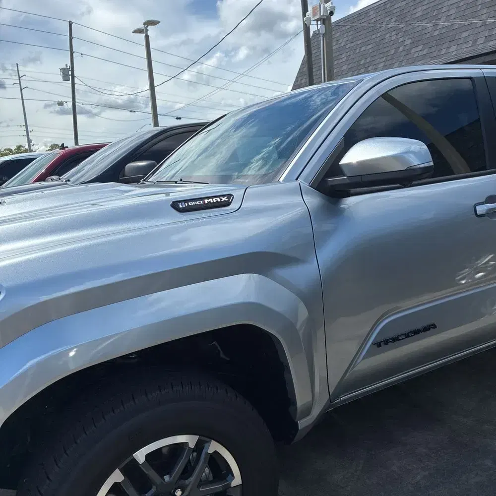 2025 Toyota Tacoma TRD Sport HV