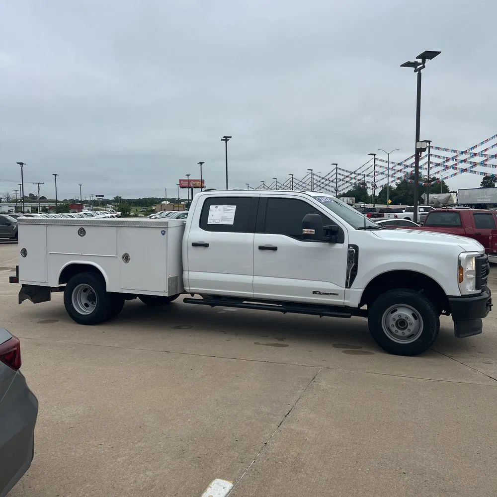 2024 Ford F-350 Super Duty XL