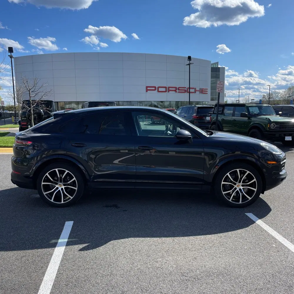 2022 Porsche Cayenne Coupe