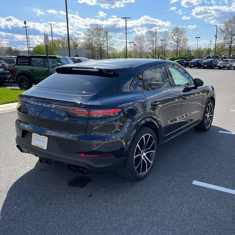 2022 Porsche Cayenne Coupe