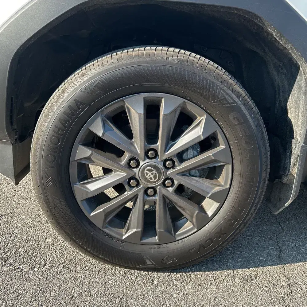 2025 Toyota Land Cruiser Base