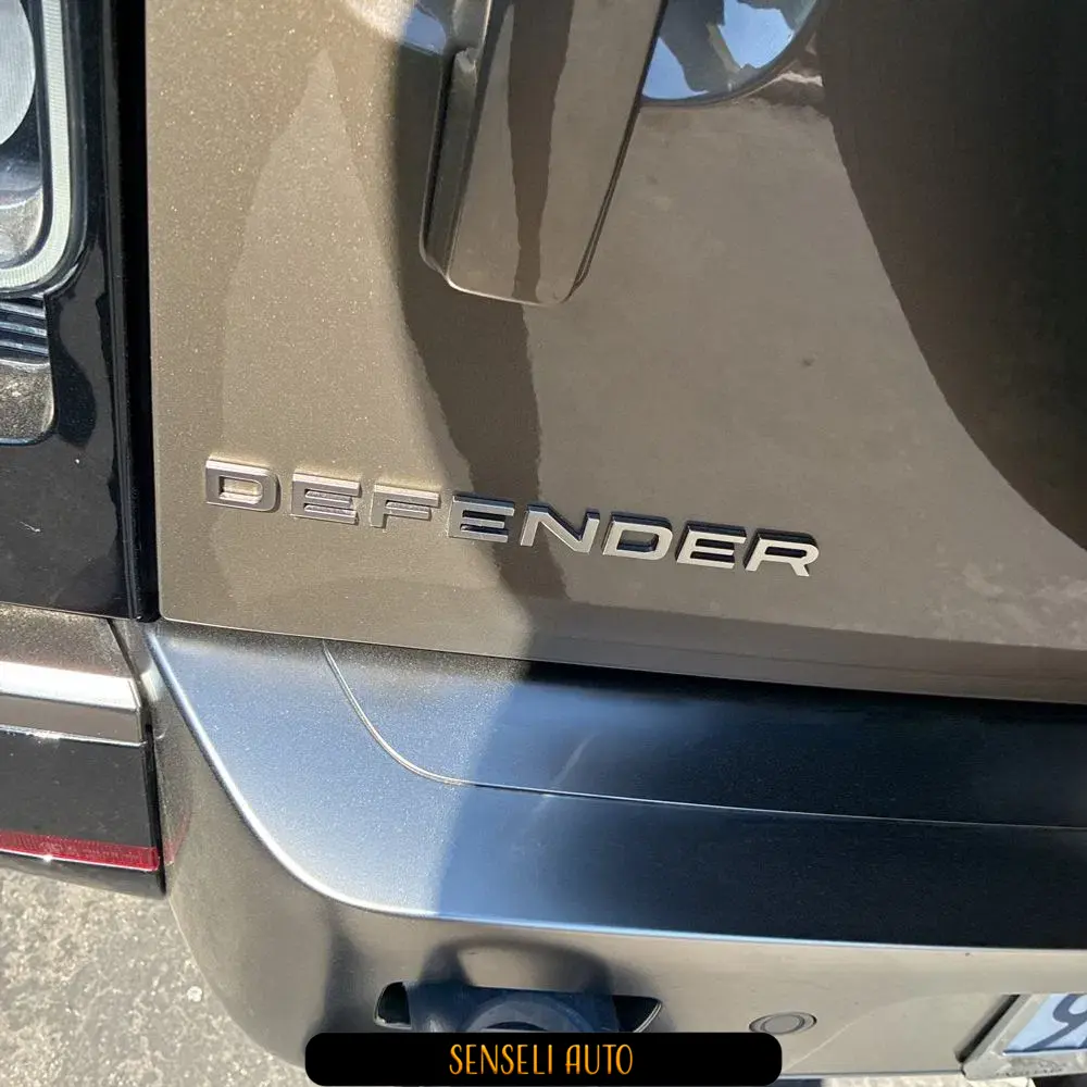 2023 Land Rover Defender 110 X