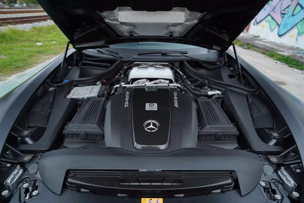 2020 Mercedes-Benz AMG GT R Roadster