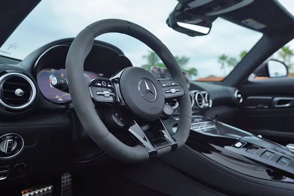 2020 Mercedes-Benz AMG GT R Roadster