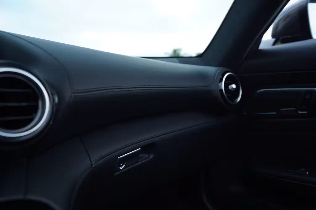 2020 Mercedes-Benz AMG GT R Roadster