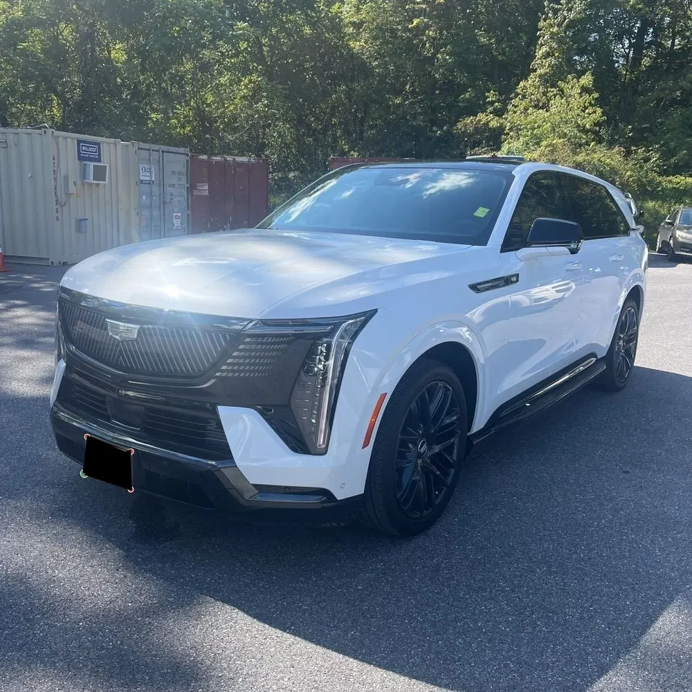 2025 Cadillac Escalade IQ Sport 2