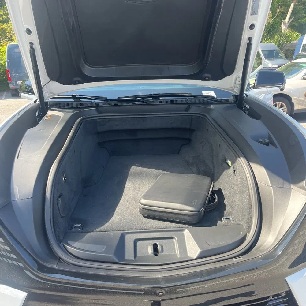 2025 Cadillac Escalade IQ Sport 2