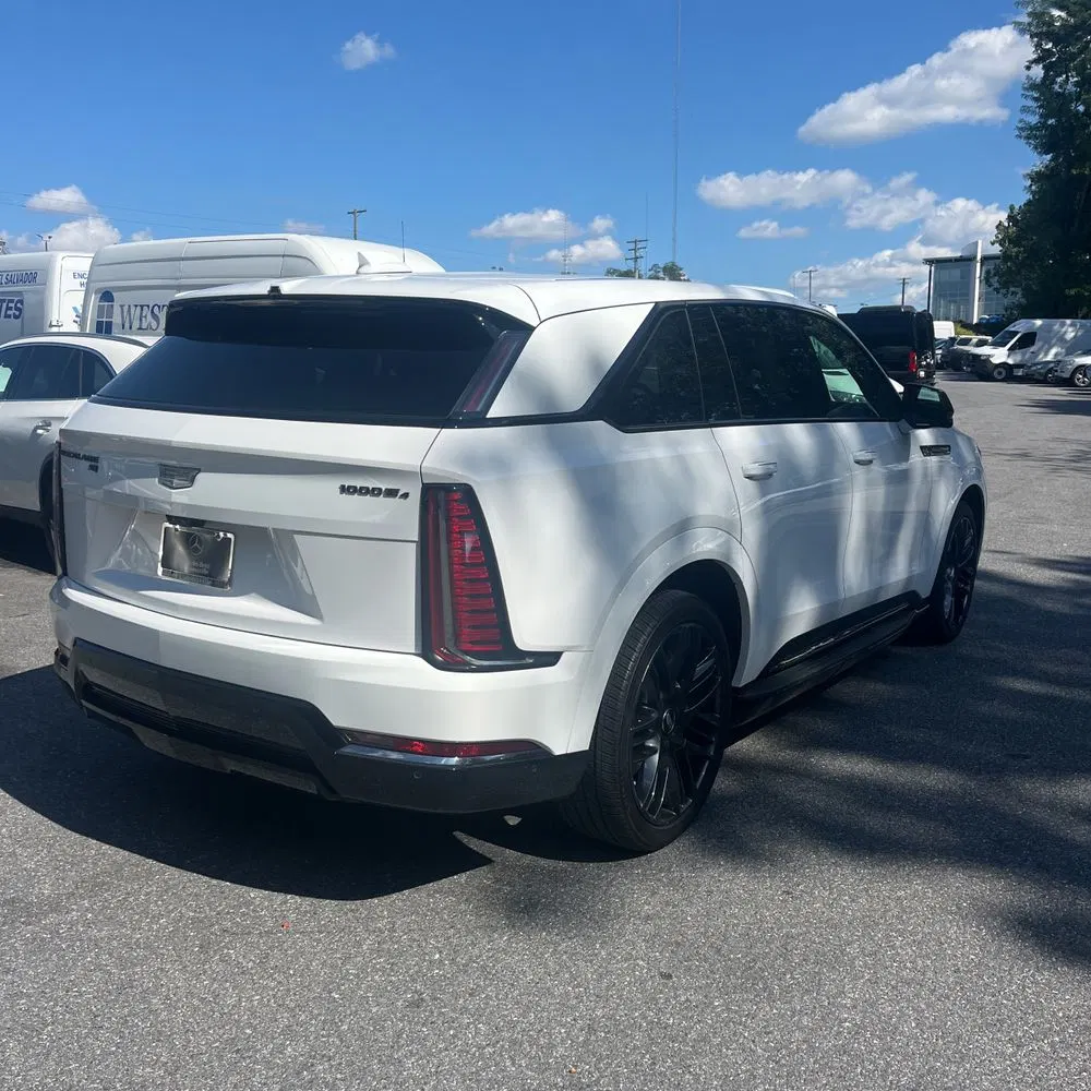 2025 Cadillac Escalade IQ Sport 2