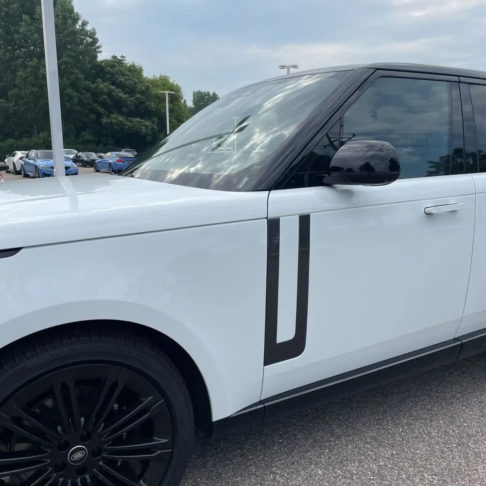 2025 Land Rover Range Rover P400 SE