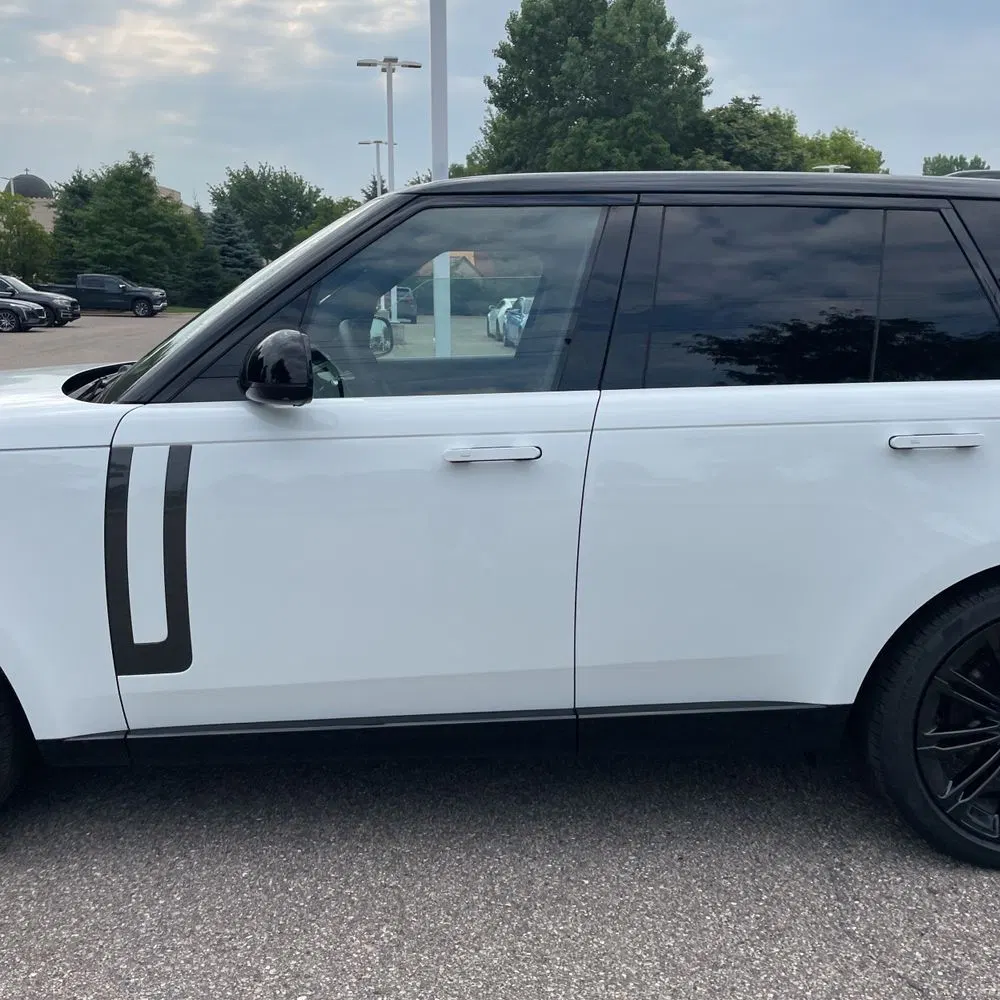 2025 Land Rover Range Rover P400 SE