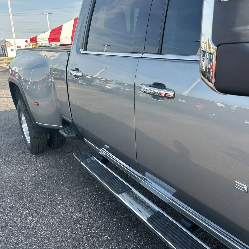 2025 Chevrolet Silverado 3500HD LTZ