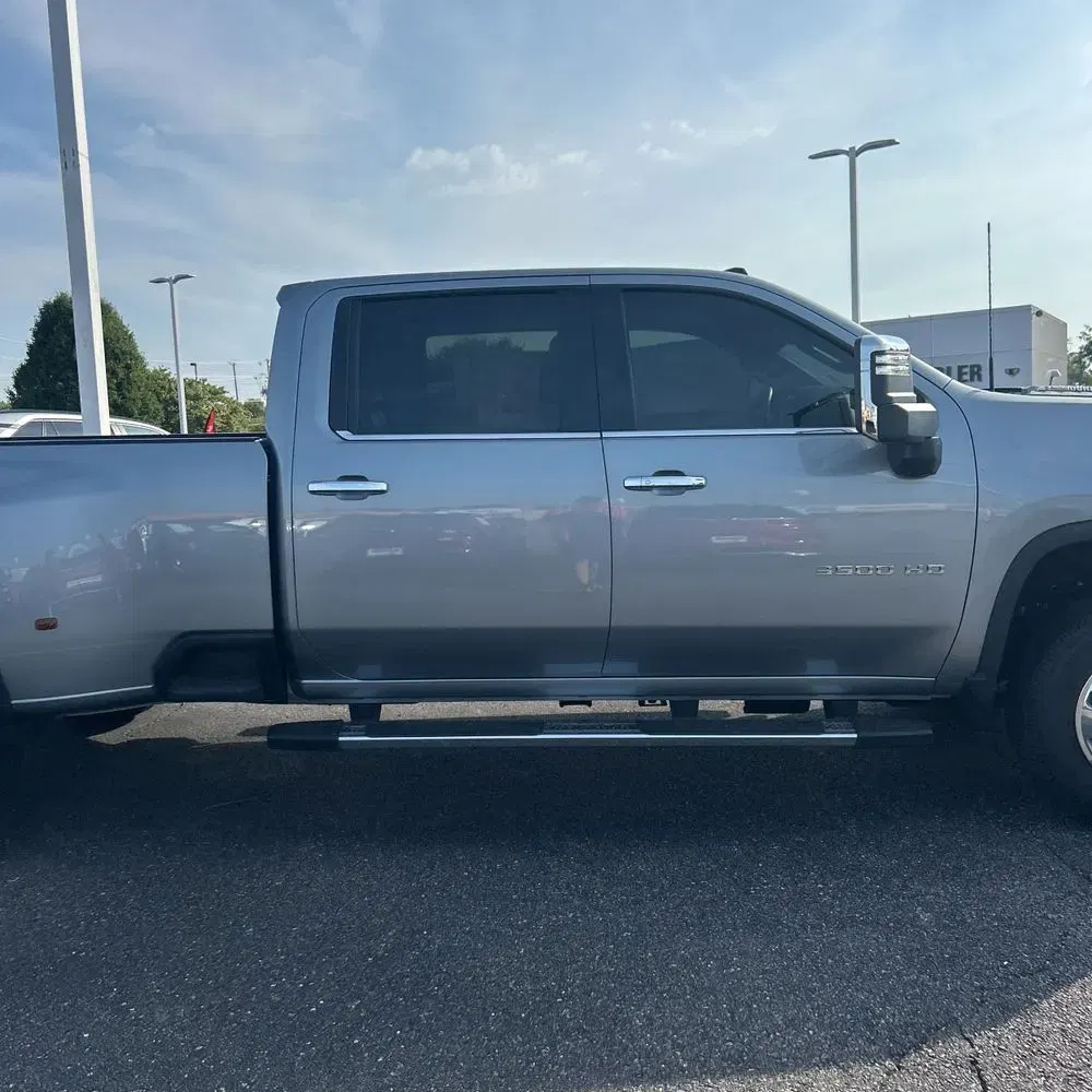 2025 Chevrolet Silverado 3500HD LTZ