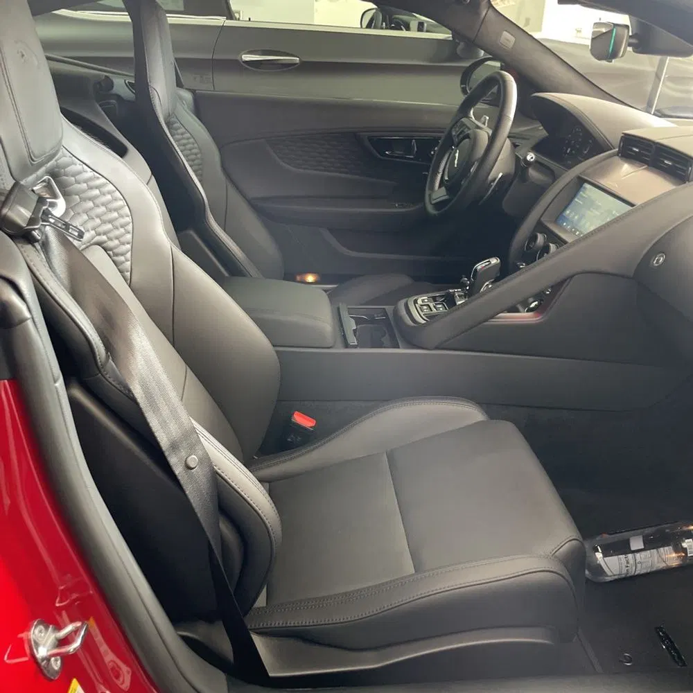 2024 Jaguar F-TYPE P450 75