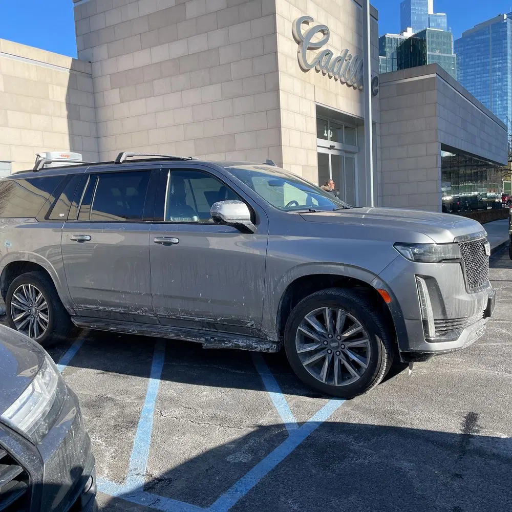 2021 Cadillac Escalade ESV Sport Platinum