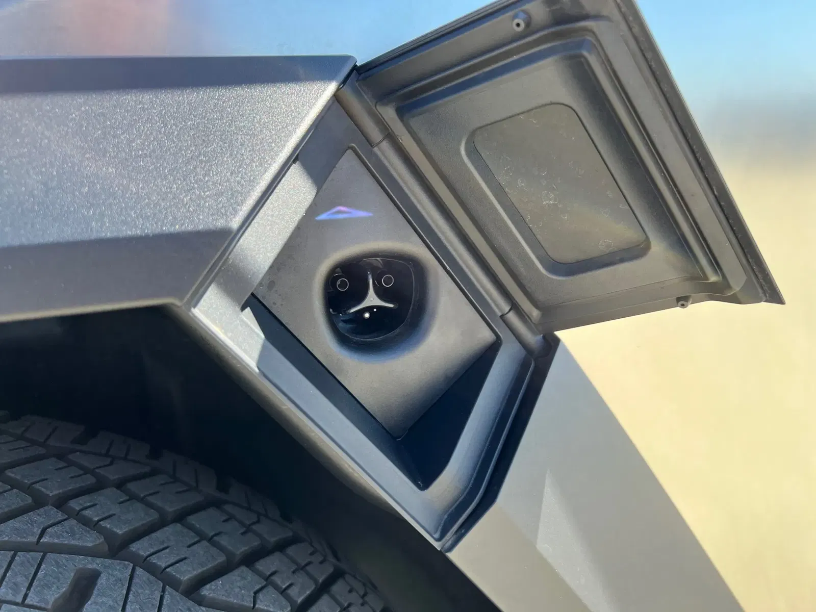 2024 Tesla Cybertruck AWD Foundation Series