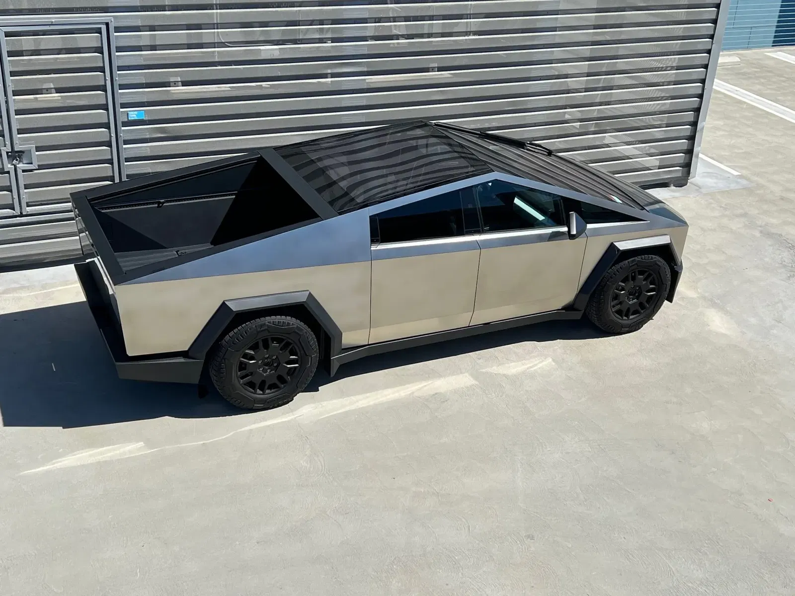 2024 Tesla Cybertruck AWD Foundation Series