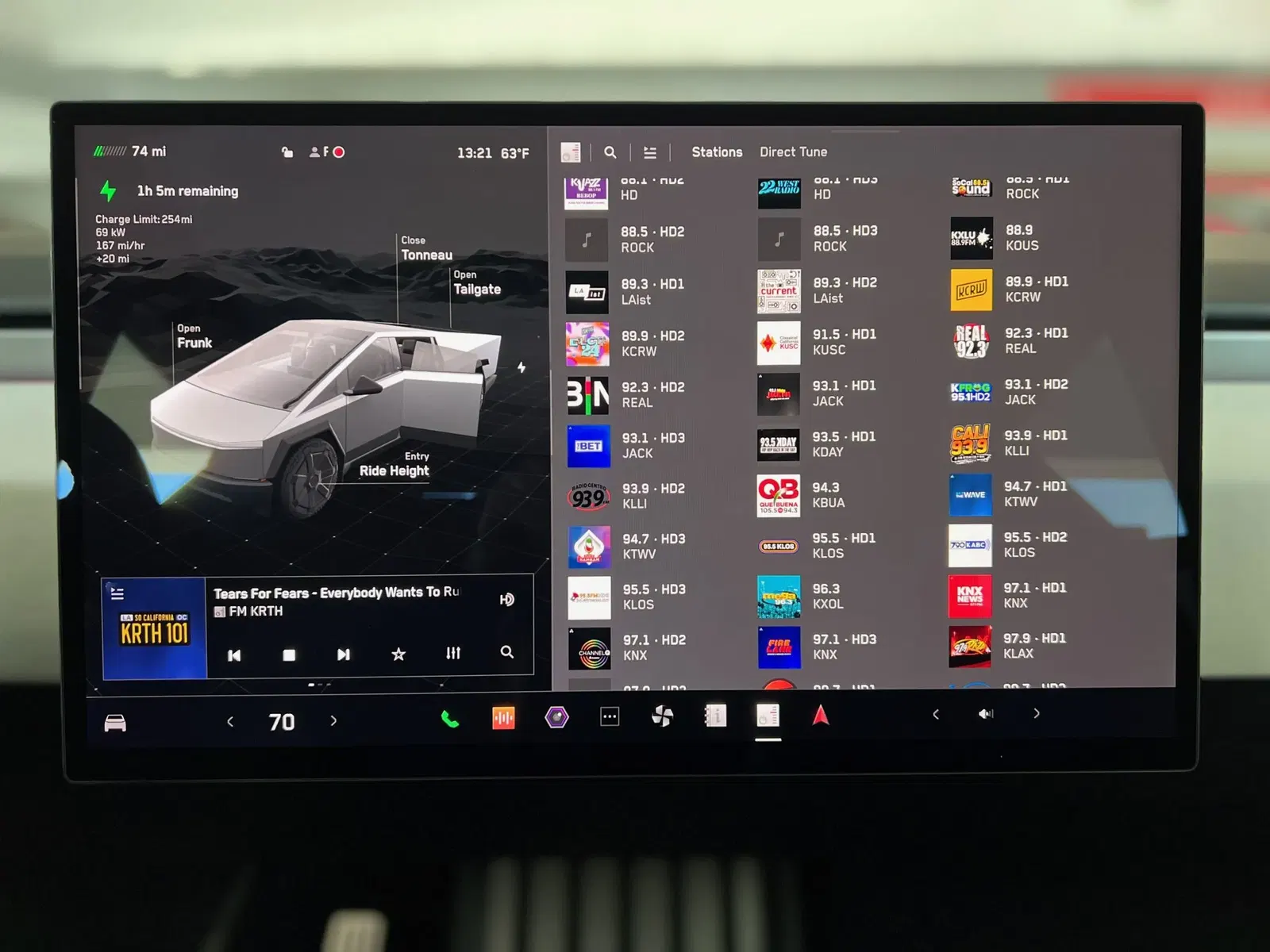 2024 Tesla Cybertruck AWD Foundation Series