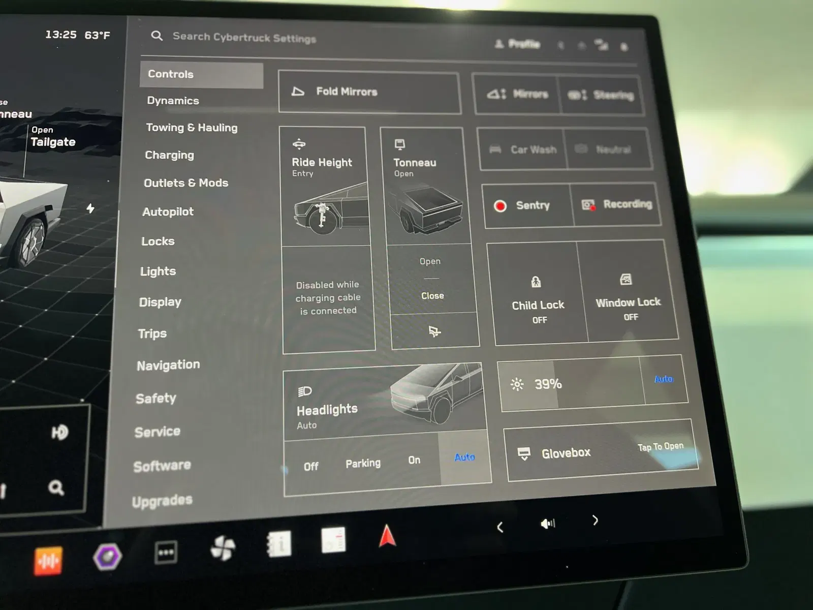 2024 Tesla Cybertruck AWD Foundation Series
