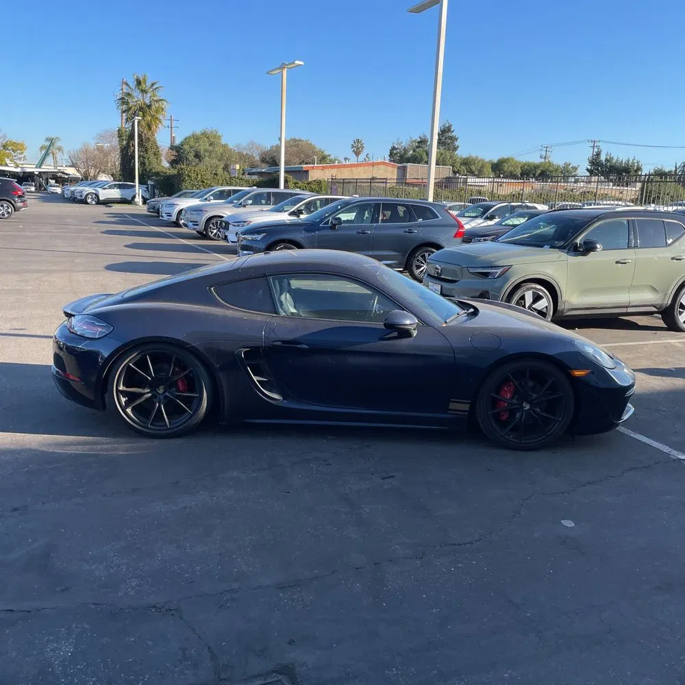 2018 Porsche 718 Cayman S